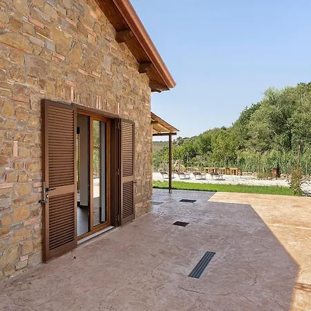 Mammina Villa *